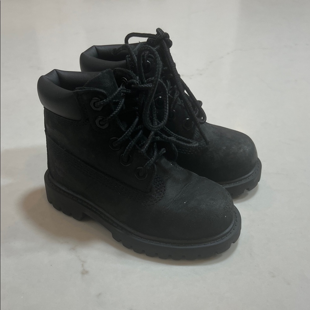 Timberland Toddler's Black Lace-Up Boots, lightly worn. - Picture 6 of 6